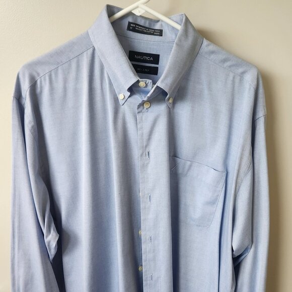 Like New Nautica Men's Button Down Shirt - 17, 34/35 - Picture 1 of 2